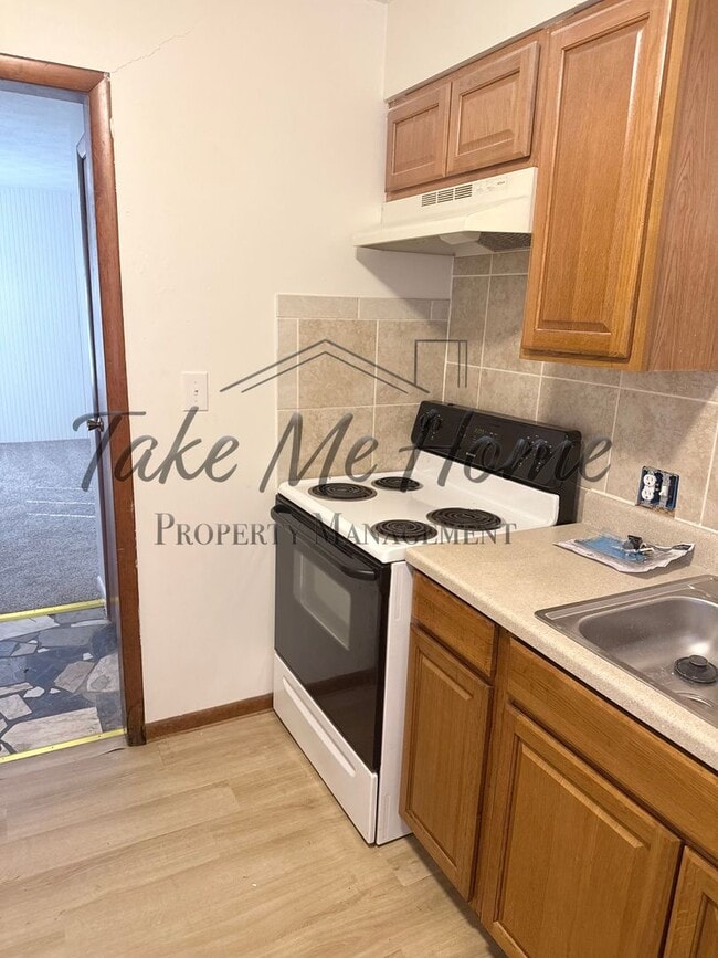 Photo - Charming 2-Bed, 1-Bath Home for Rent in All-Brick Fourplex