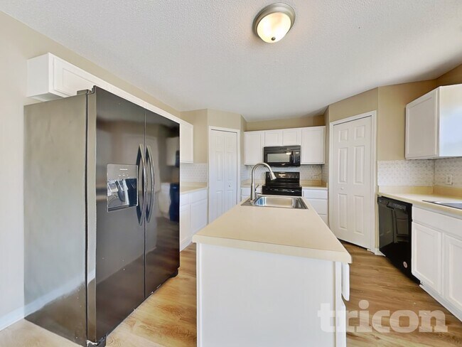 Photo - 3691 Wellington Ln