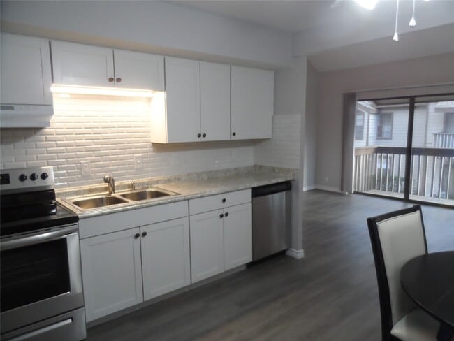 Photo - 12900 Walden Rd Unit 618F