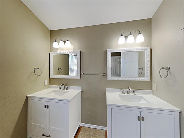 Photo - 2560 Creekwood Ln