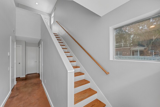 Photo - 1504 Cleveland St