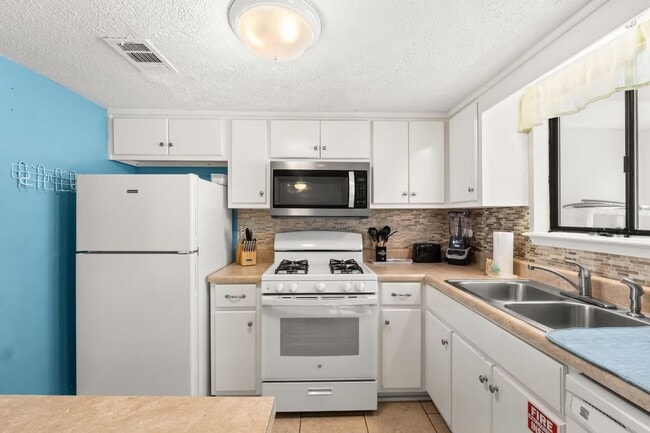 Photo - Gulf Highlands 2 bedroom