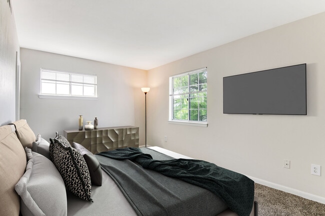 Bent Creek Apartments and Townhomes