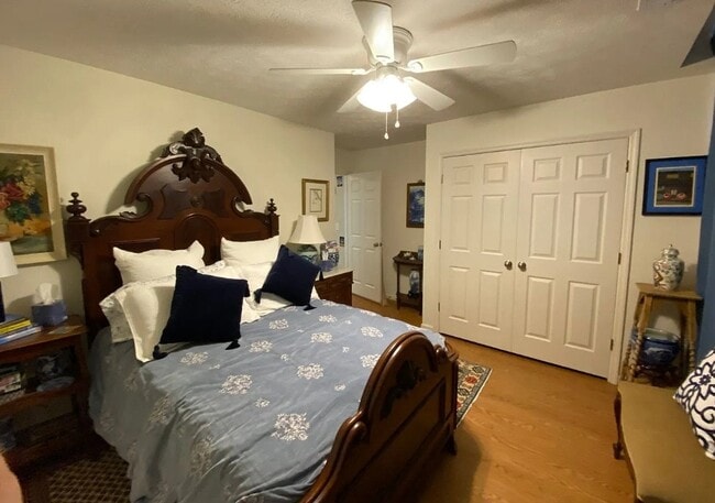 Photo - 5010 Emerald Isle Ct