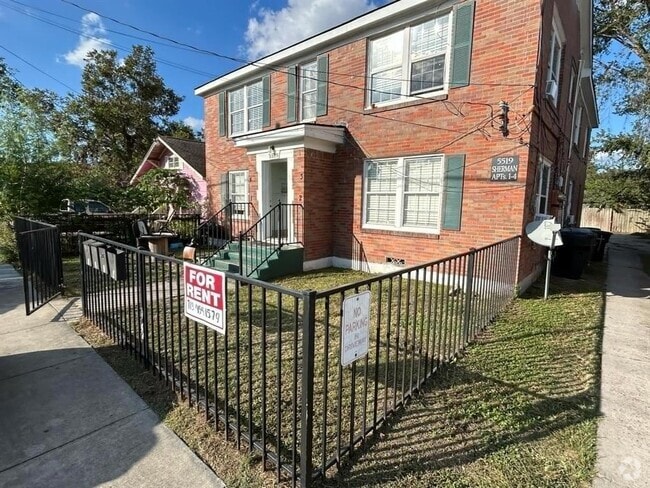 Building Photo - 5519 Sherman St Rental