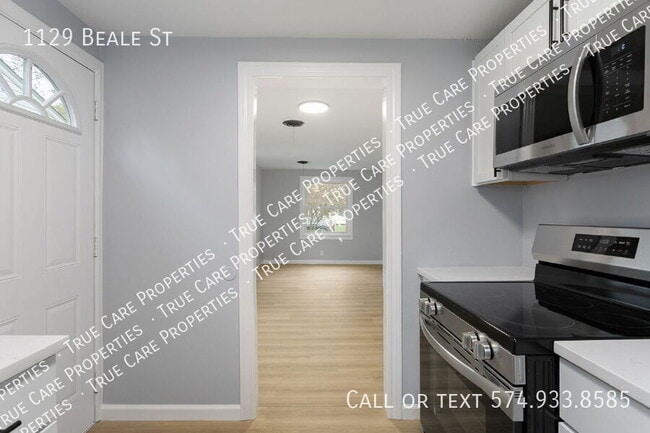 Photo - 1129 W Beale St