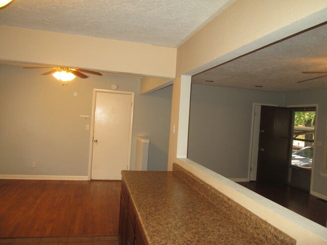 Photo - PRELEASING for Mid-July 2026! (3) Bed/(1.5) Pet Negotiable!