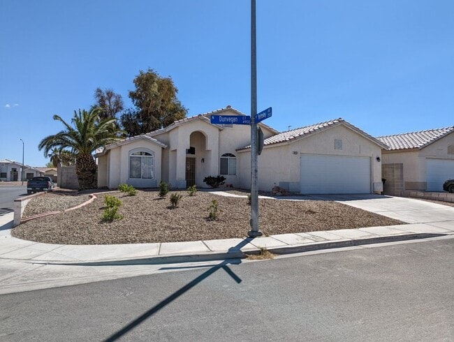 Building Photo - 4932 Dunvegan Ct