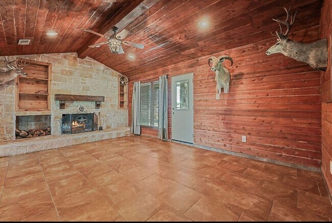 Photo - 5508 E County Rd 60