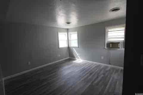 Photo - 728 S 3rd St