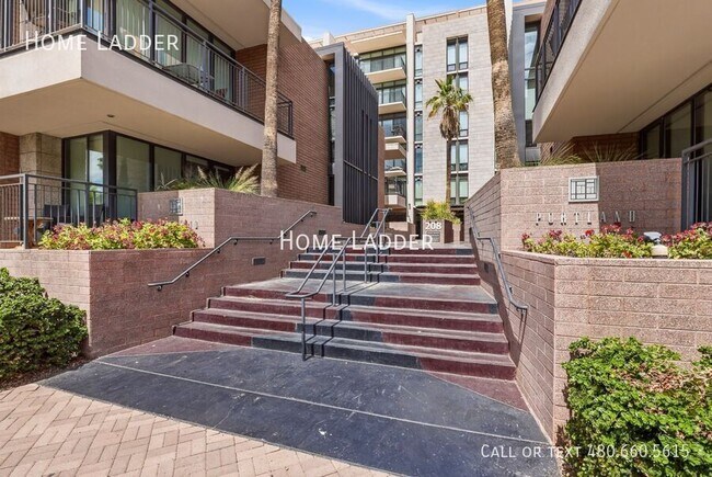 208 W Portland St Unit 561