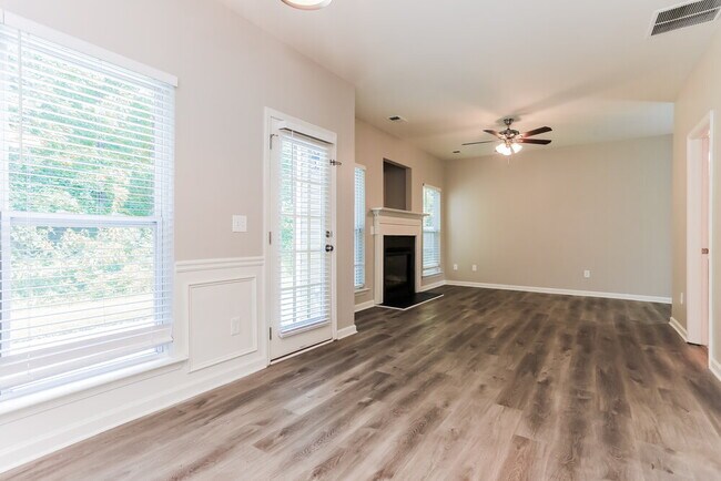 76 Darbys Run Ct