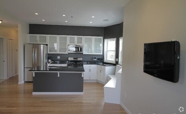 Building Photo - 110 Chester St Unit #1 Rental