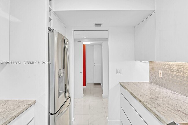Photo - 2500 Parkview Dr Unit 1219