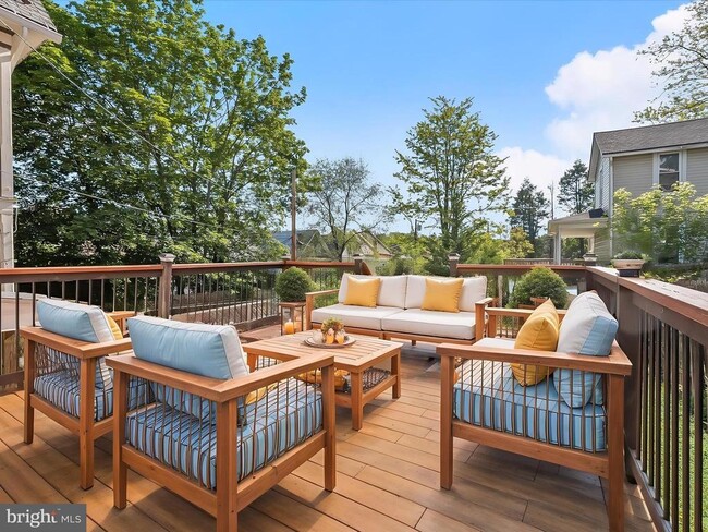 Photo - 13 N Allegany St