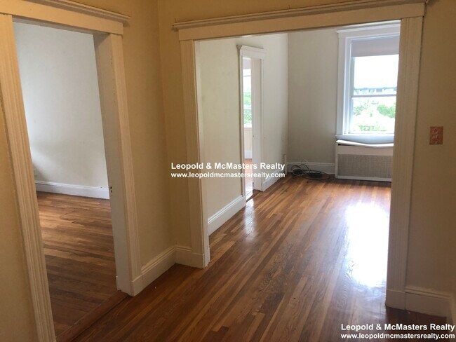 Photo - 8 Egremont Rd
