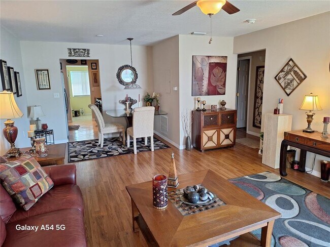 Photo - 5855 18th St N Unidad 14