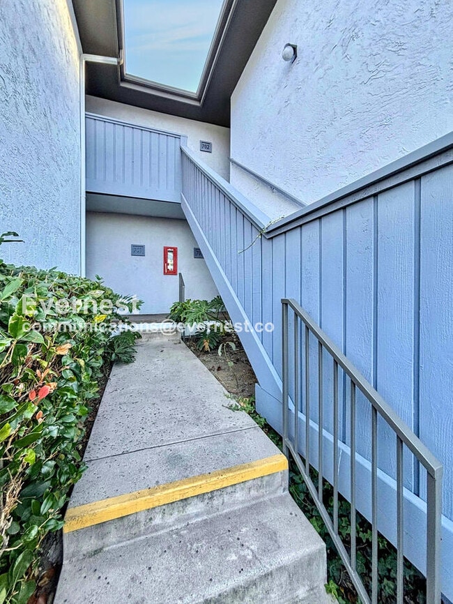 Photo - 3215 Midway Dr Unidad 701