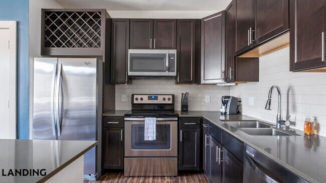Photo - 21201 Emerald Mist Pkwy Unidad 223