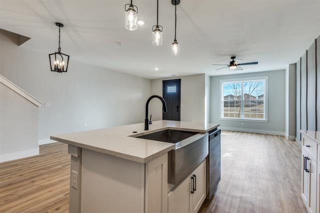 Building Photo - 1610 Palladio Loop