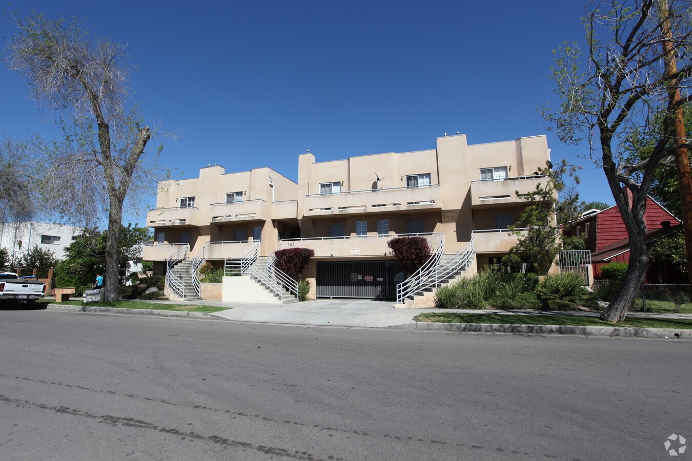 Photo - 7110 Jordan Ave