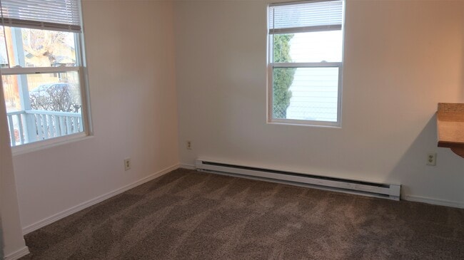 Photo - 1019 W Park St