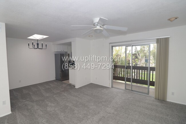 1BR/1BA LA MESA w/ 2 Balconies near Lake M... - 1BR/1BA LA MESA w/ 2 Balconies near Lake M... House