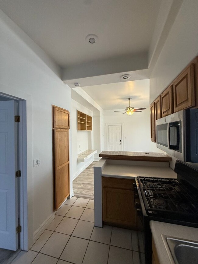 Photo - 1334 N Downing St Unit 2