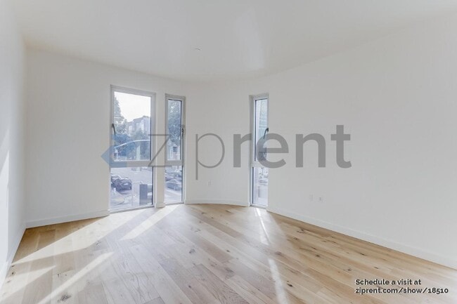 Photo - Unit 211