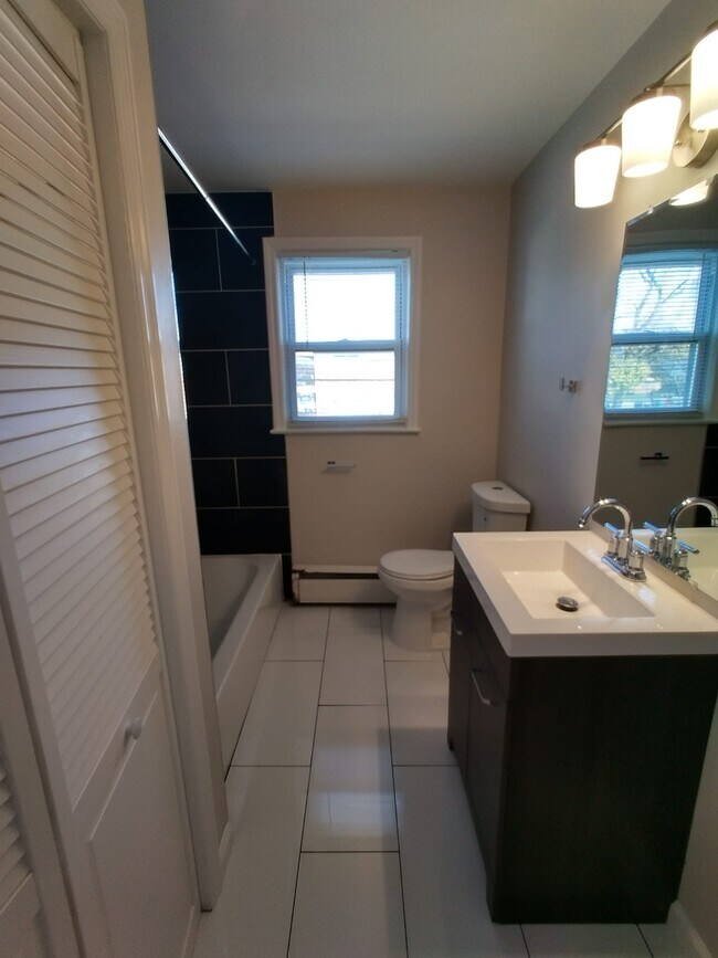 53 Haines Ave Apartments For Rent in Berlin, NJ