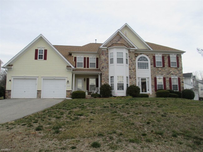 Prince George S County Md Apartments For Rent With Utilities Photo 2 Br 1 Bath House 6608 Cork Tree Way