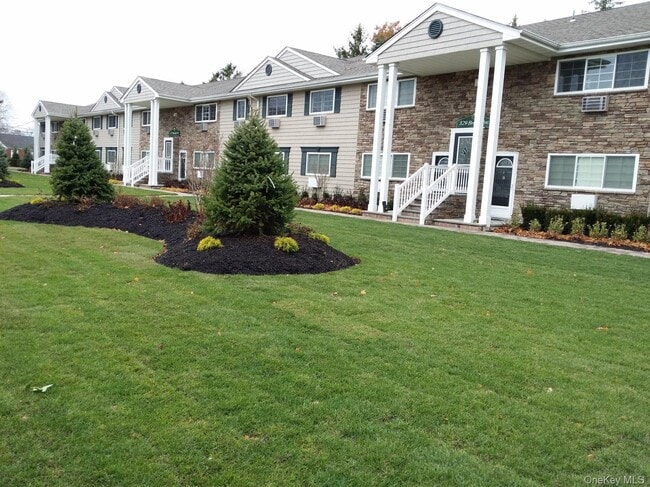 Photo - 319 Brook Ave Unit 319-2A