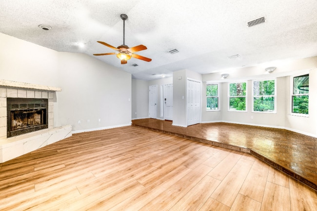 Photo - 119 Palm Valley Woods Dr