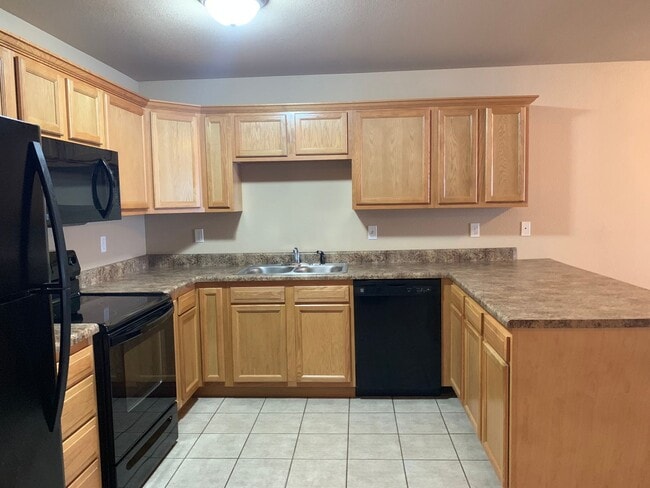 Photo - 125 Edna St Unit B