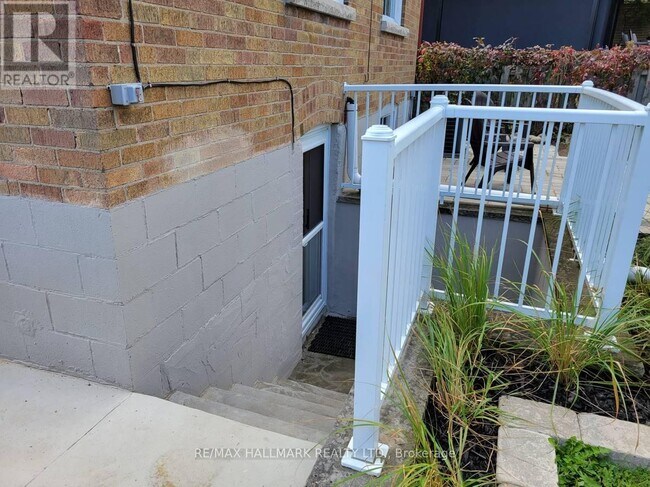 Photo - 7 Folcroft Ave