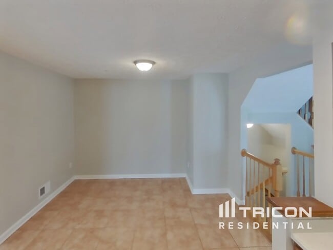 Photo - 9851 Bayline Cir