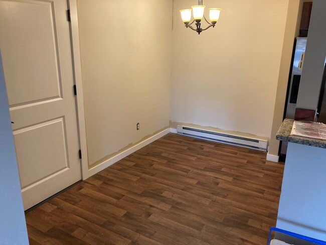 Building Photo - 4635 Bembrick St Unit 1C