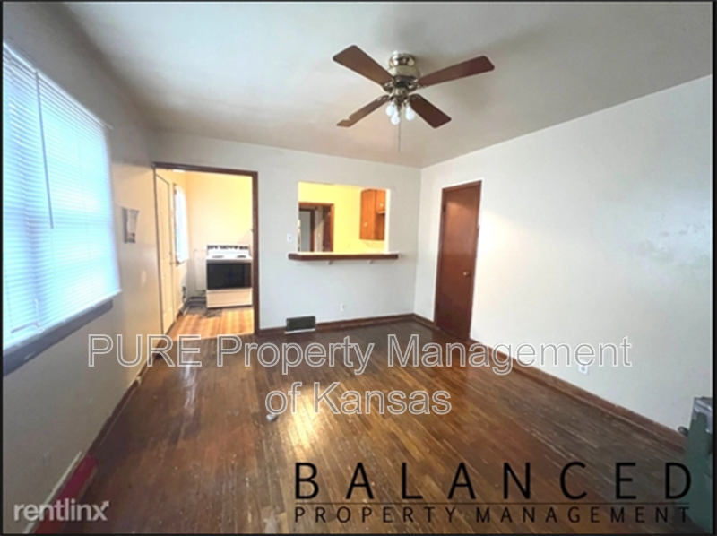 Photo - 1708 SW Washburn Ave