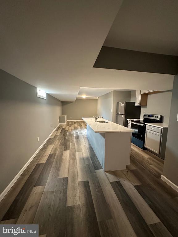 1019 Christian St Unit 1