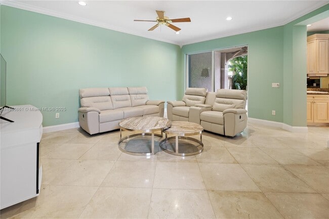 Photo - 4011 194th Trl