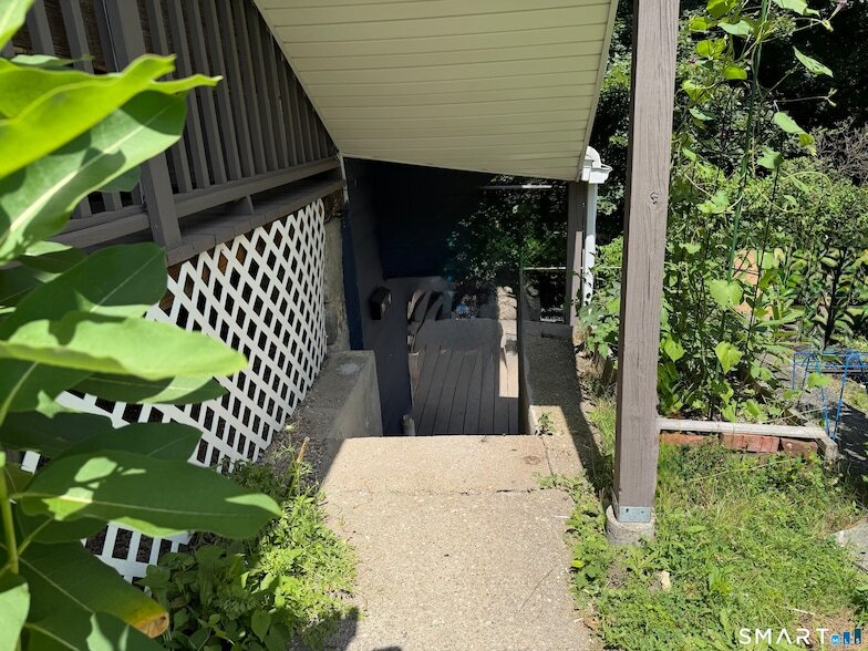 Photo - 106 Rockwell St