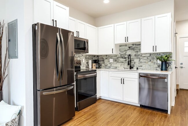 Photo - Madrona Townhouse