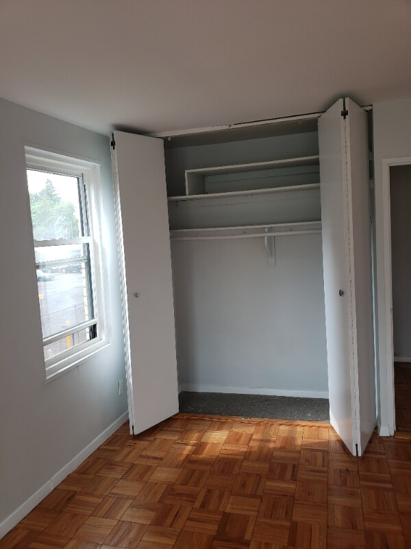 1341 North Ave Unit 3J