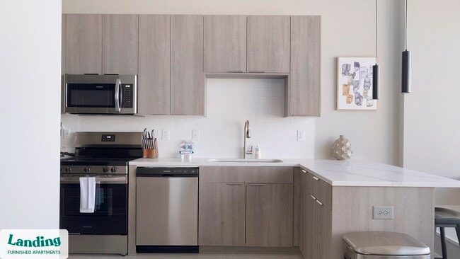 Photo - 600 19th St N Unit 607.1407332