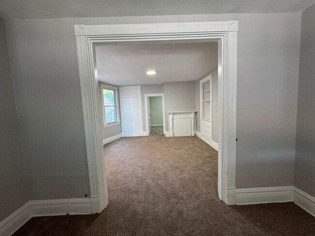 304 Walnut St