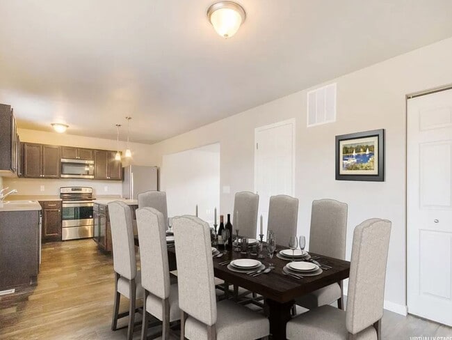 Photo - Large Colonial for Lease with Kalamazoo Promise -
