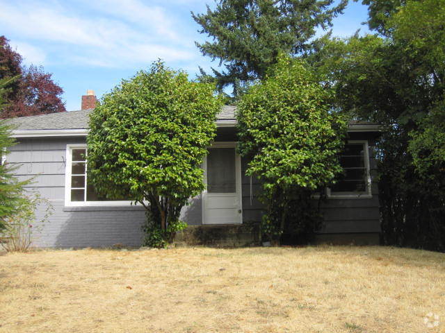 Building Photo - 3 Bedroom House in Southwest Eugene