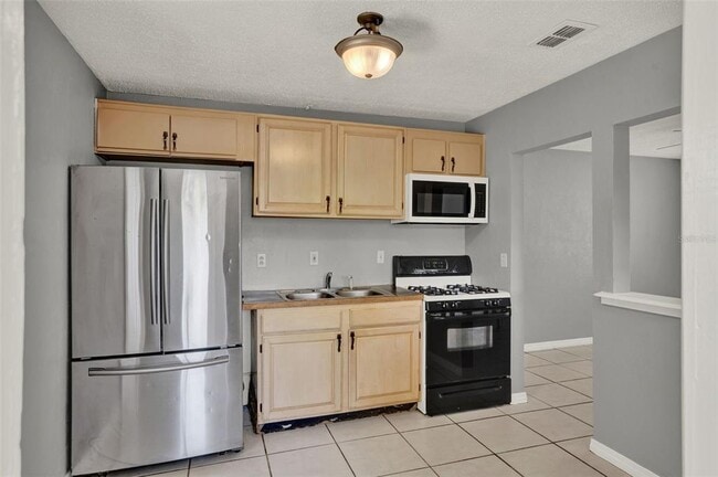 Photo - 1220 Morin St