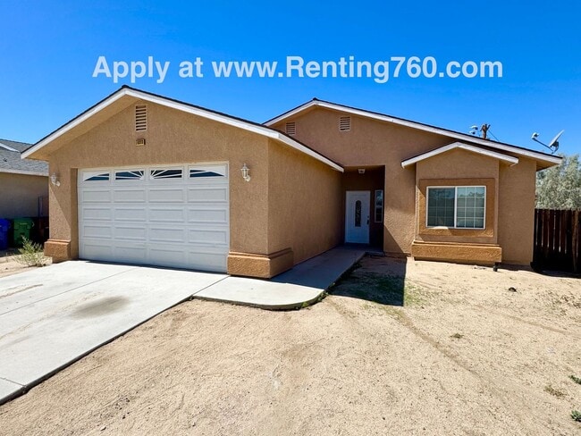 Spacious 3 Bed 2 Bath Home! - Spacious 3 Bed 2 Bath Home!