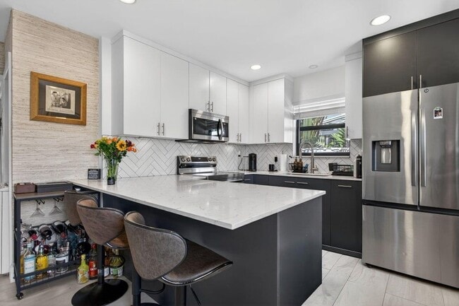 Photo - 1501 NE 7th Ave